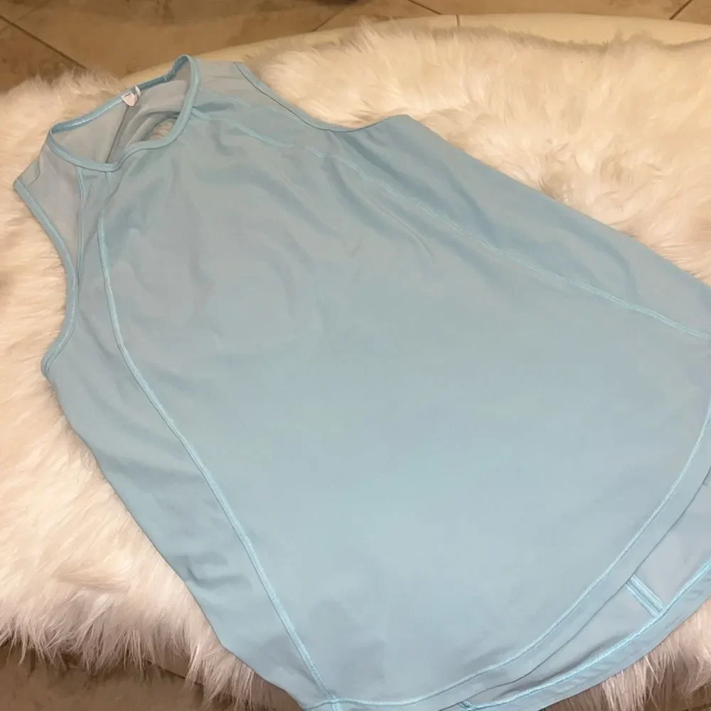 Lululemon Athletica tank size 2